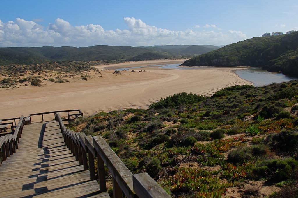 Paraiso Escondido São Teotónio Екстериор снимка